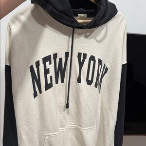Brandy Melville hoodie